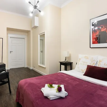 Uroczy Apartament Loretanska Apartmán